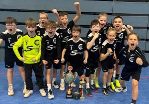 GGS Müllenbach holt zum wiederholten Mal den Pokal in der Schwalbe Arena!